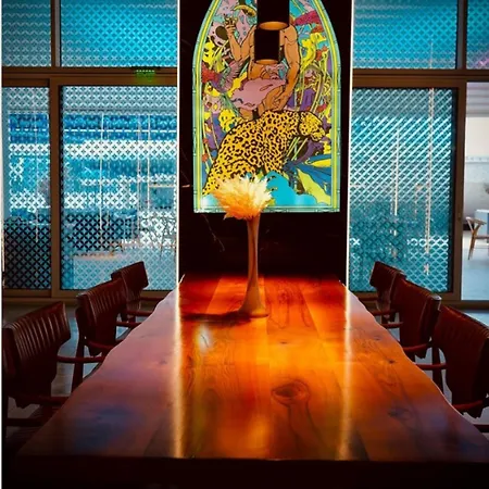 アパート White Titanic-bluesky By Whitetitanic